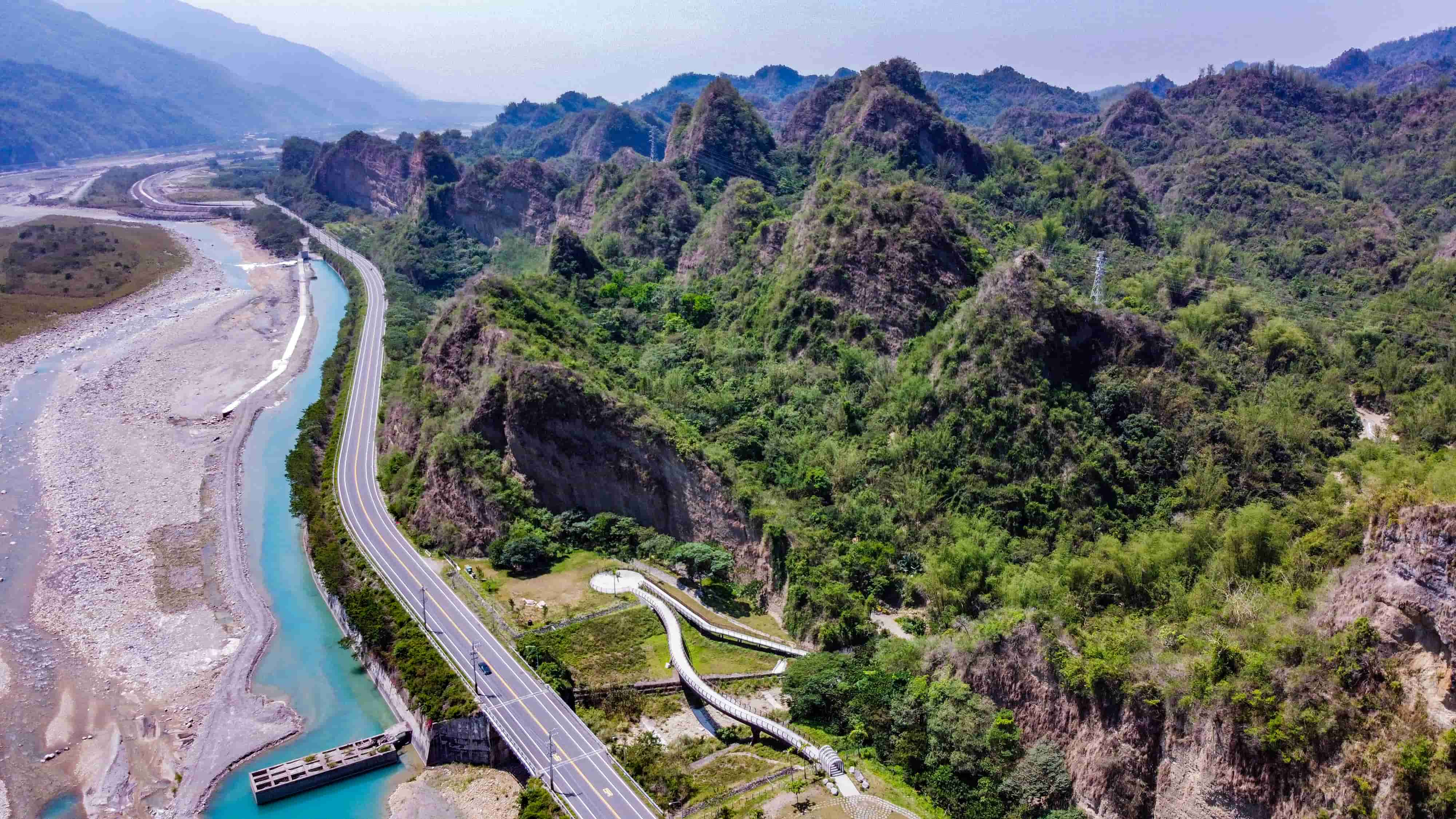 十八羅漢山地形多變，有「台灣小桂林」之稱。