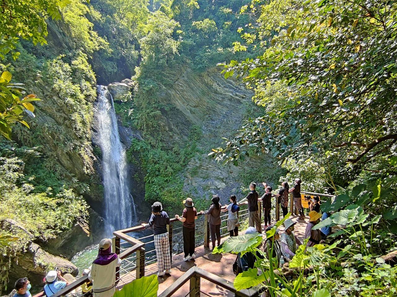 Aborigines-Shenshan Waterfall