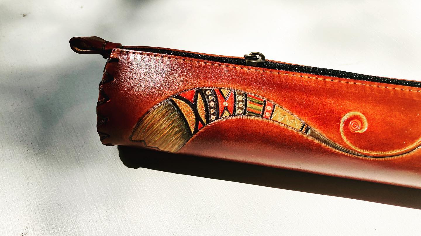 Ljaukui Leather Workshop - Leather Carving Pencil Bag袋