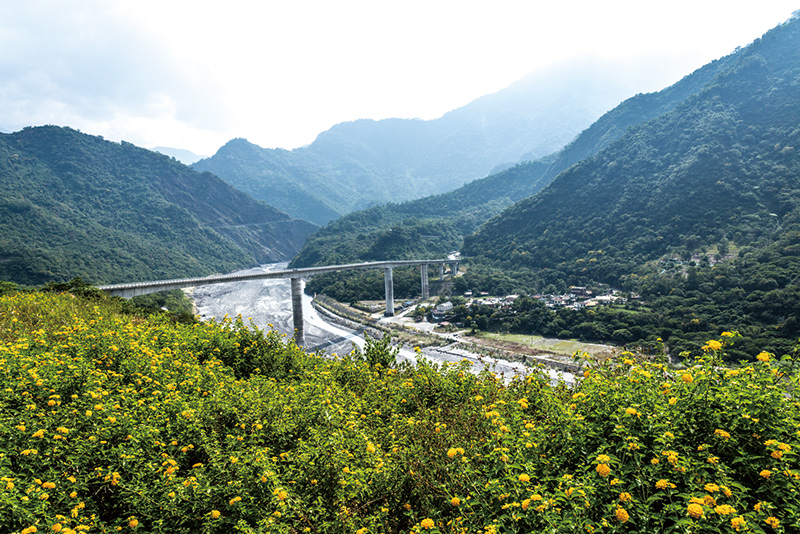 霧臺谷川大橋