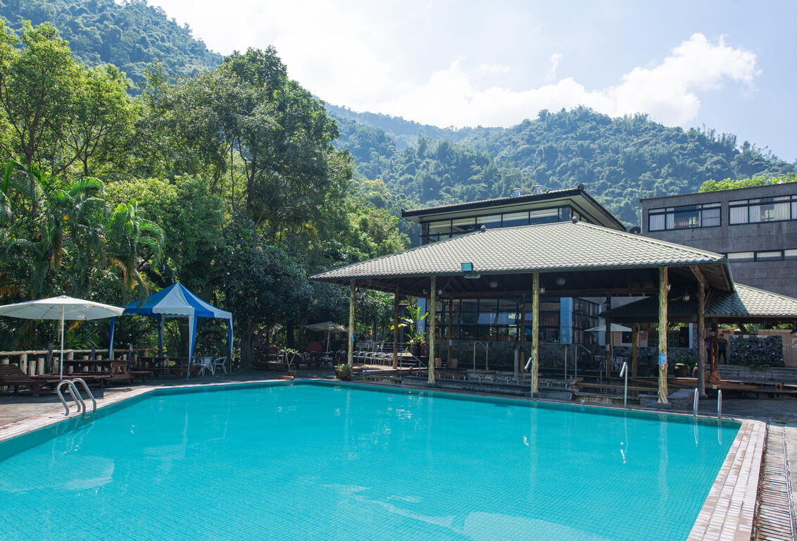 Baolai Hot Spring 