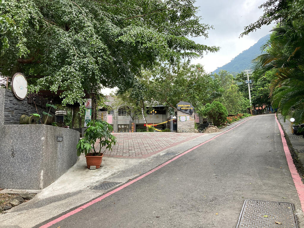 Saijia Inn