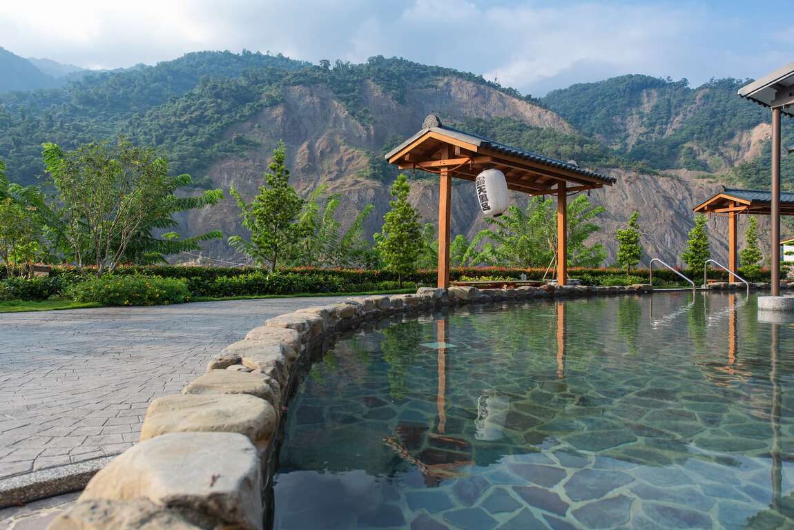 山澤居溫泉