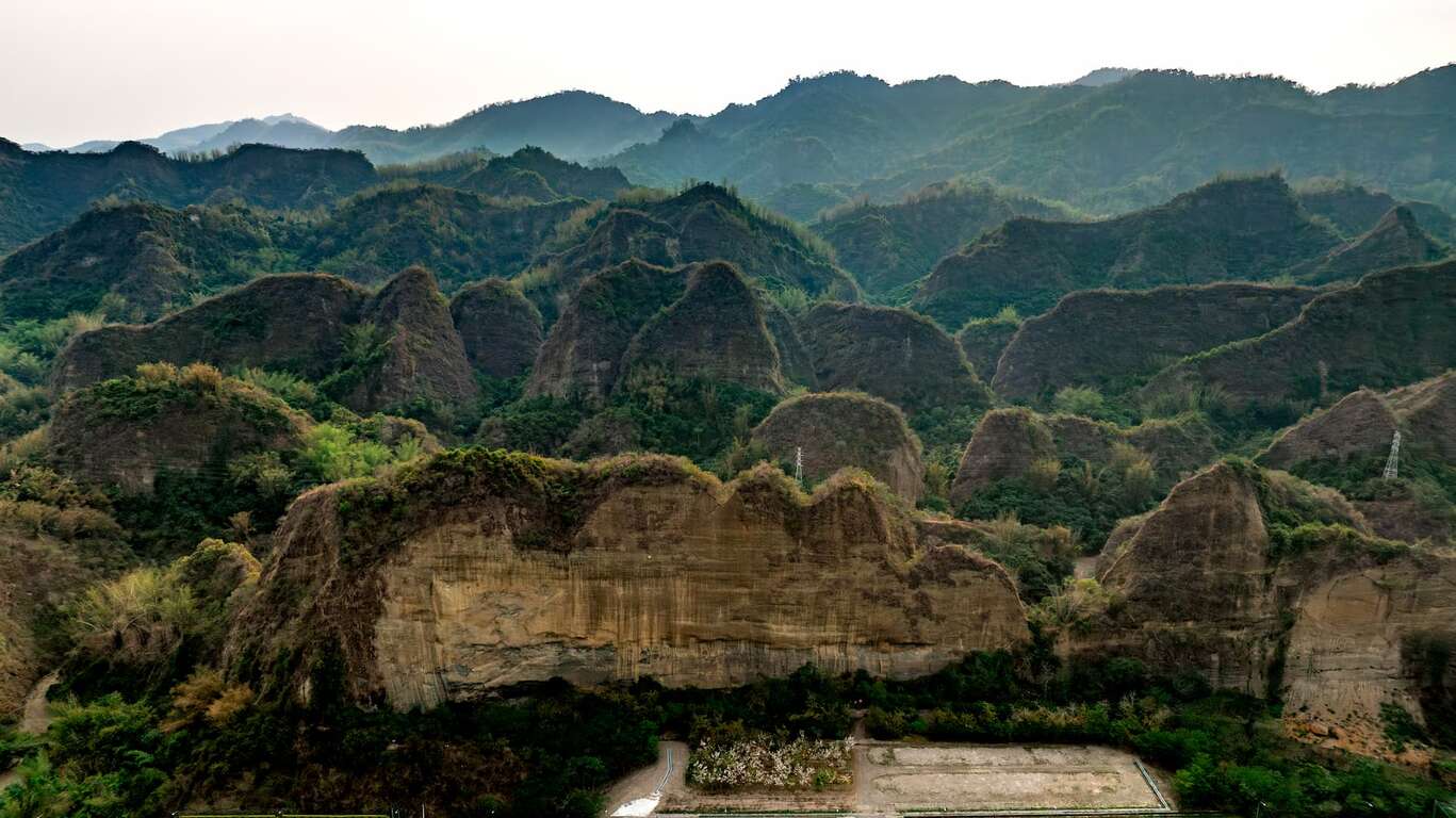 十八羅漢山