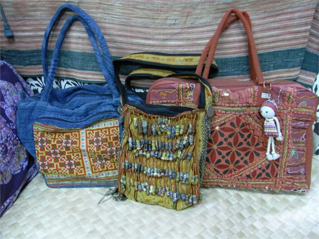 工芸品の鑑賞半日コース