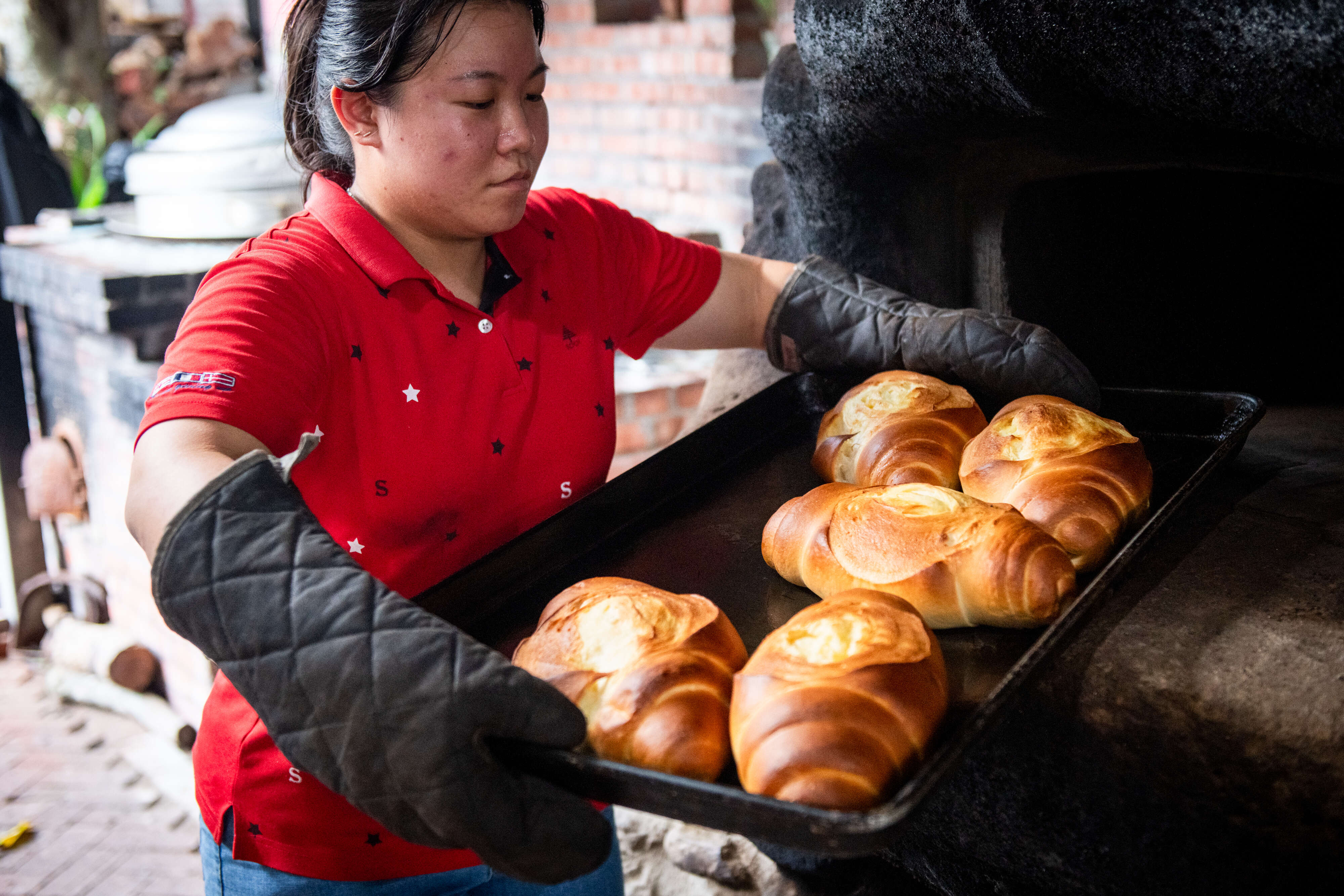 主題講座之檨仔腳文化共享空間的窯烤麵包出爐