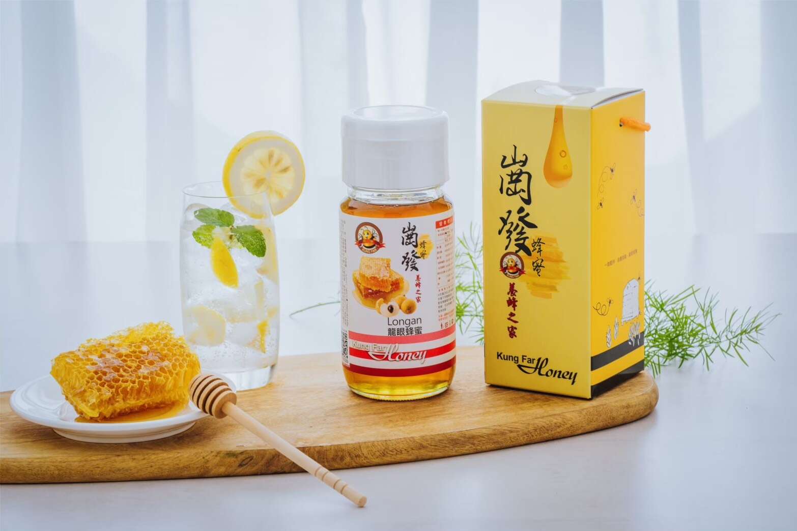 崗發蜂蜜-產銷履歷龍眼蜂蜜,通過產銷履歷驗證,保留龍眼蜜濃郁花香與自然甘甜,展現台灣蜂蜜品質。