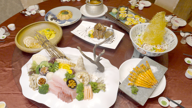 礁溪旅行絕對不能錯過春初限定的金柑採果，以及著名的客家與蘭陽小吃。