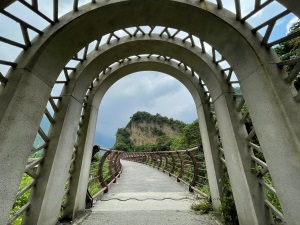 十八羅漢山人行景觀橋