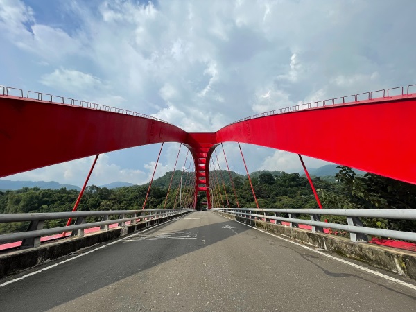 Liugui Dongxi Bridge